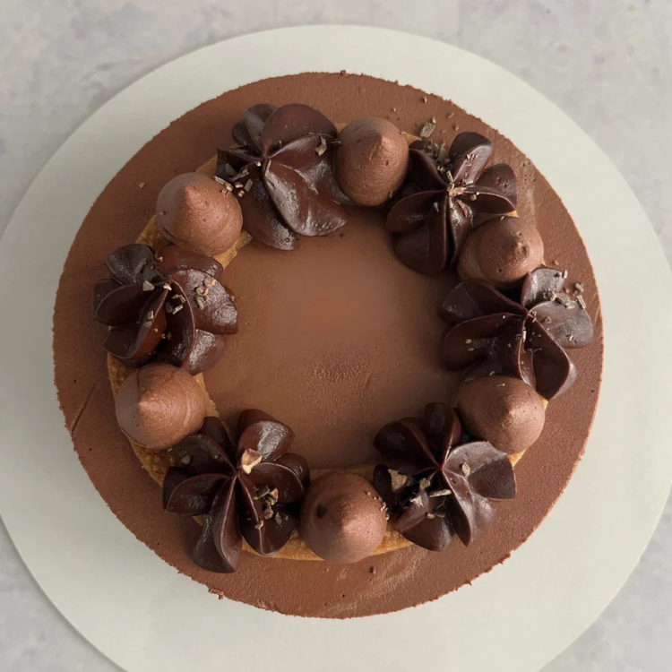 Eggless Chocolate Mousse Cake (500g)